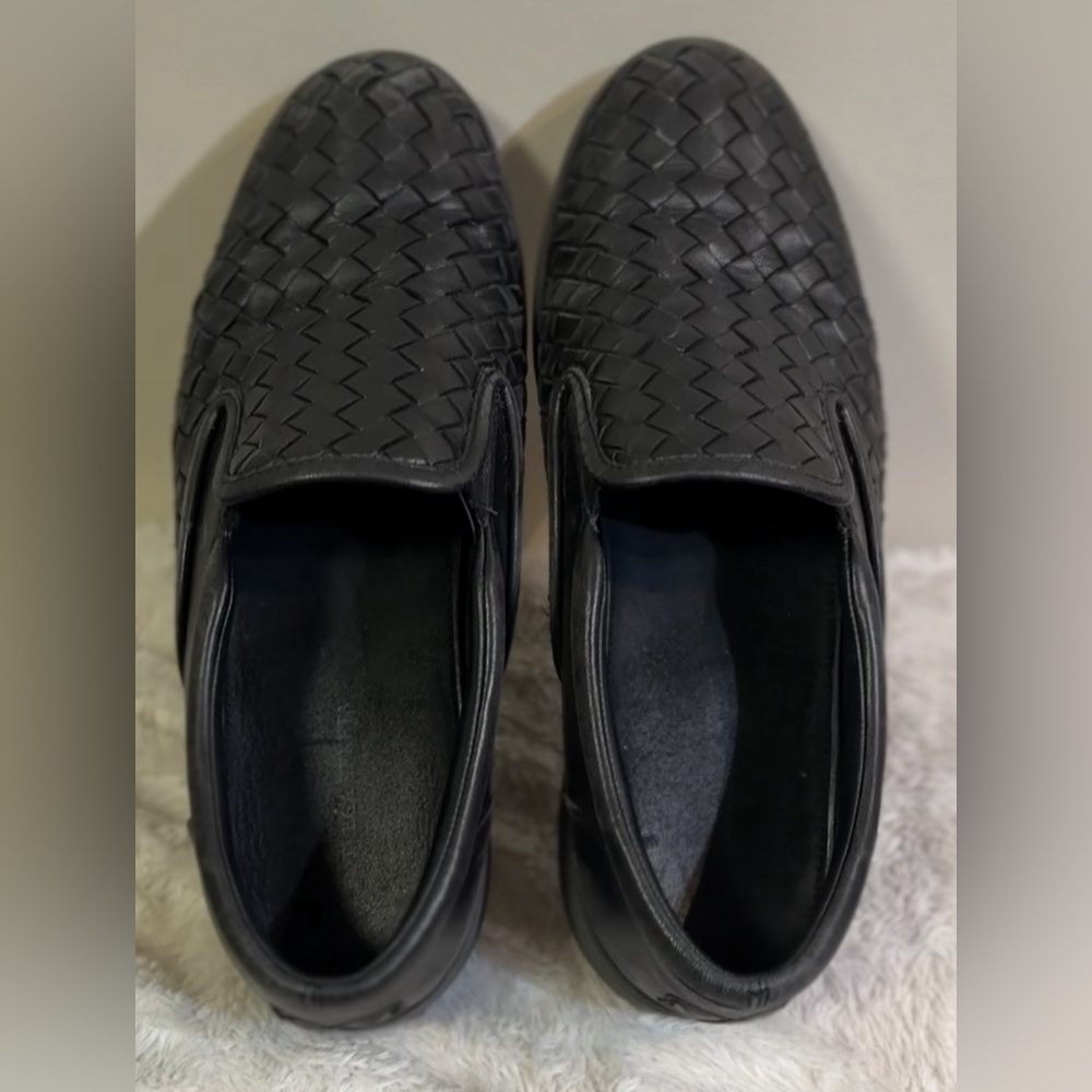 Bottega Veneta Intrecciato Woven Leather Slip On Loafers Black EU 40 US 10 - Picture 3 of 5